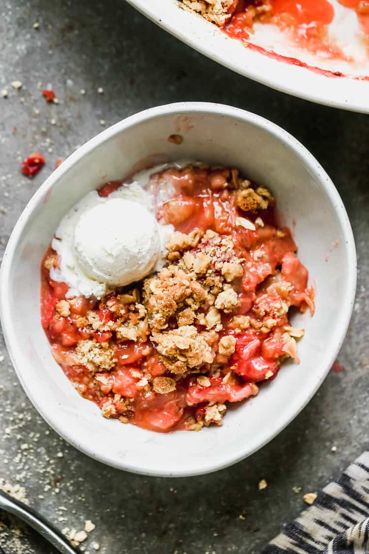 Strawberry Rhubarb Crisp – Tastes Better From Scratch
